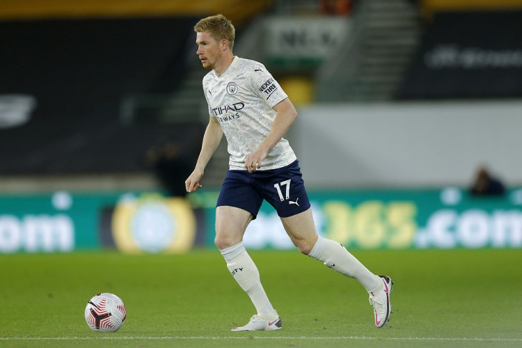 手感热得发烫！拉文半场三分7中6独砍29分5篮板（拉文半场火力全开：三分7投6中，豪取29分5板）