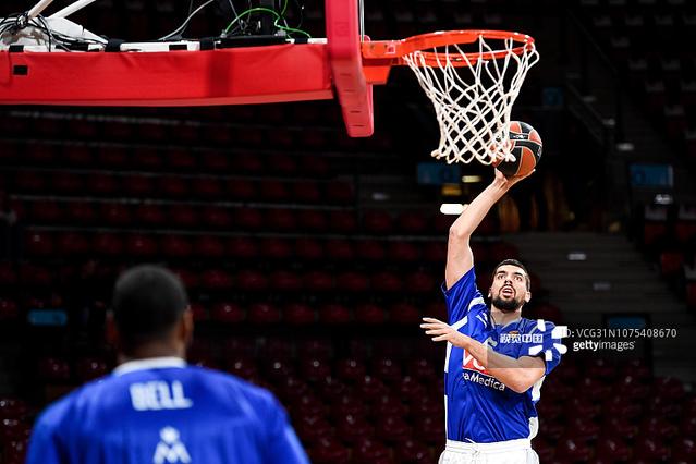 德甲战报：最后时刻连进2球，海登海姆2-1逆转绝杀柏林联合（德甲焦点战：海登海姆补时连入两球 2-1逆转绝杀柏林联合）