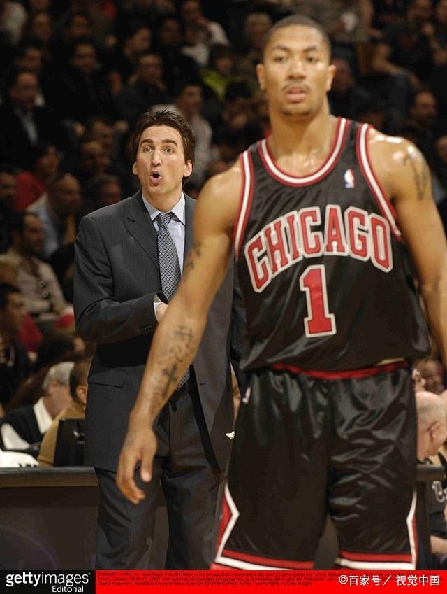 FIFA发布的世界杯赛程以美东时间计算，比北京时间慢12小时（FIFA公布世界杯赛程采用美东时区，比北京时间晚12小时）